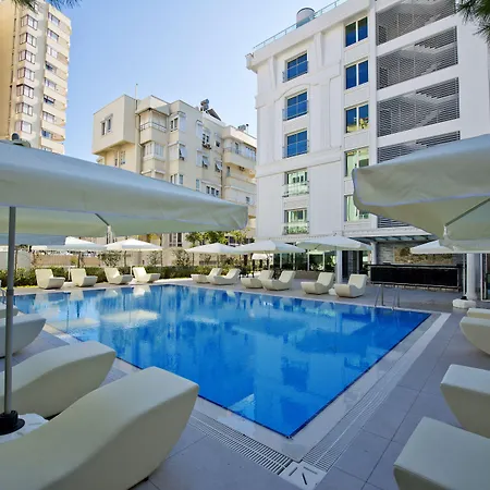 Prime Boutique 4*