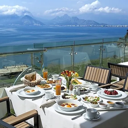 Prime Boutique Hotel 4*