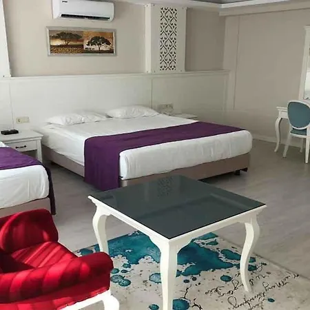 Prime Boutique Hotel 4*