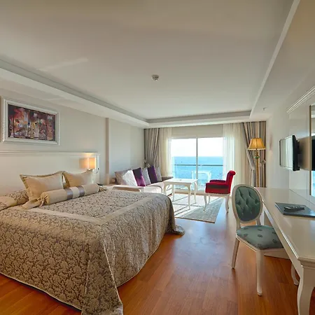 Prime Boutique Hotel 4*