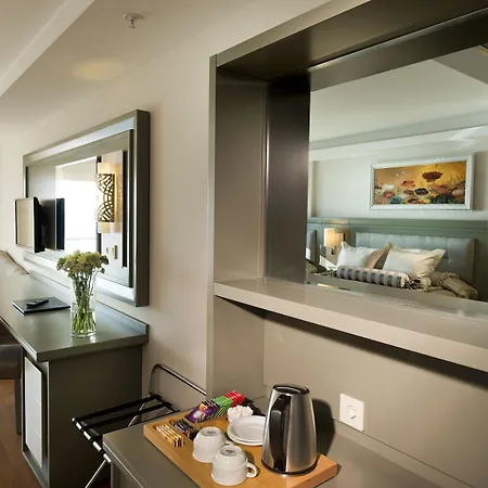 Prime Boutique Hotel 4*