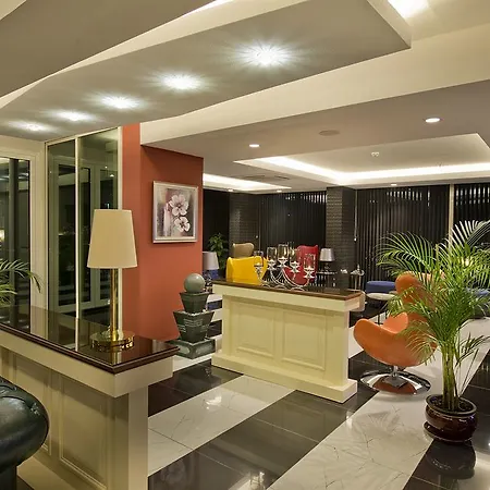 Prime Boutique 4*